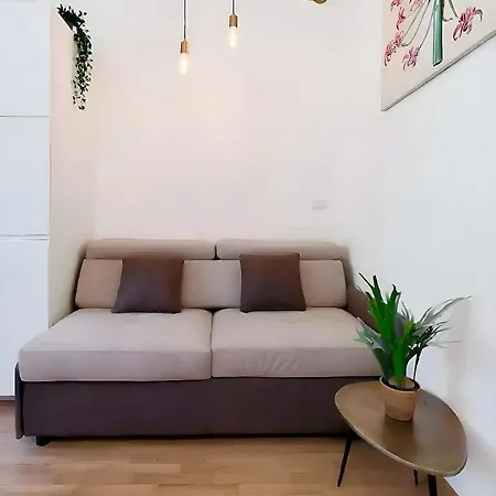 公寓 Sottocorno White, Historic Center,