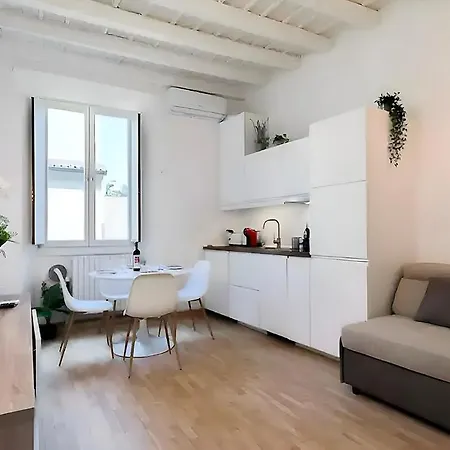 Sottocorno White, Historic Center, Apartman *